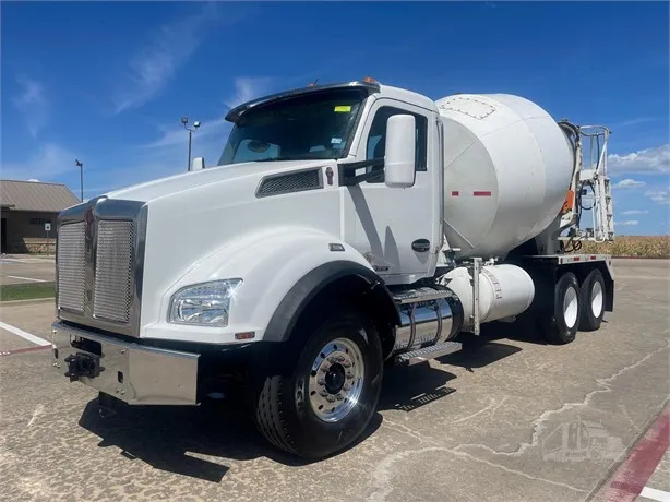 Kenworth Mixer Truck